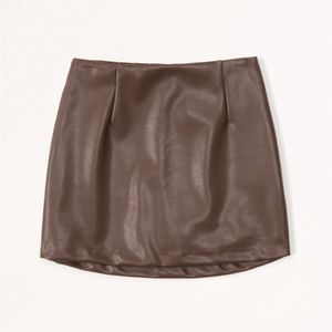 Abercrombie & Fitch Vegan Leather Skort Size Large